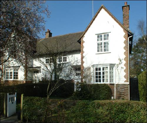 71 Denman Drive South